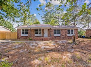 6313 Belle Terre Ct, Fayetteville, NC 28304