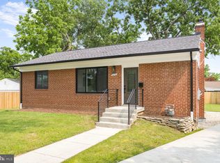 418 Belton Ct, Silver Spring, MD 20901