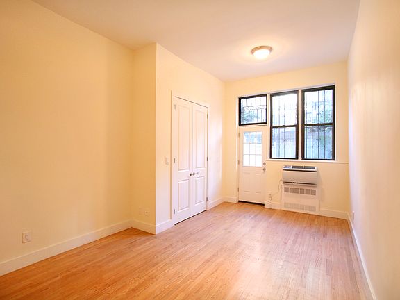 2nd image of 405 E 87th St APT 1D