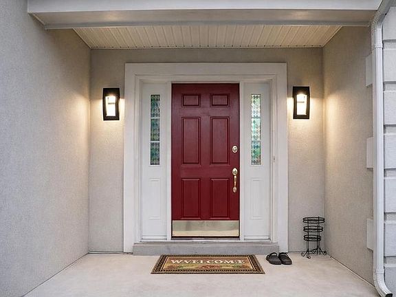4th image of 25957 Donovan Dr
