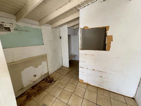 5th image of Santa Juanita Ac 28 Calle #45