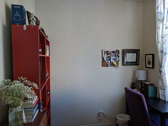 4th image of 1627 W Superior St #2F