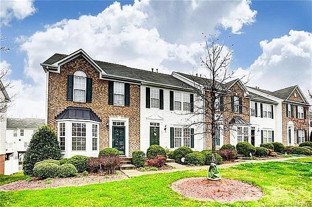 1st image of 9821 Mallard Glen Dr