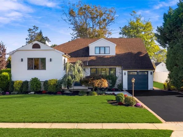 1954 Brook Park Drive, Merrick, NY 11566