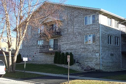1st image of 4535 W Rumsey Ave #2D