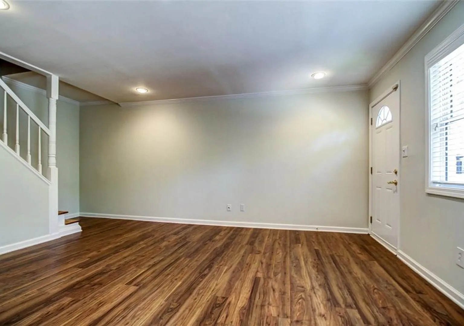 Decatur End-Unit Townhome Minutes from Emory & CDC — Photo 2