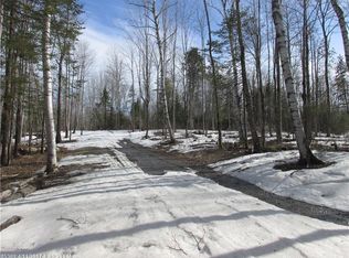 191 E Newport Rd, Stetson, ME 04488