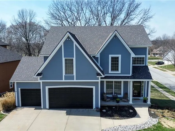 1124 Aspen Dr, Liberty, MO 64068