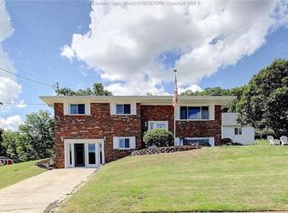 119 Stoffel Rd, Elkview, WV 25071