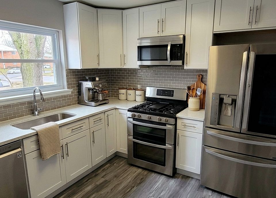 1st image of 8209 Rockwell Ave #B
