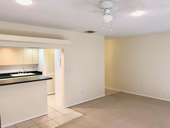 5th image of 2132 Lakewood Club Dr S #8D