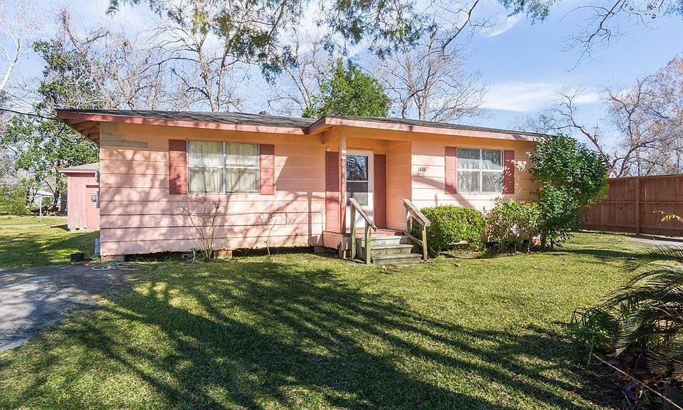 1st image of 2422 Dolly Wright St
