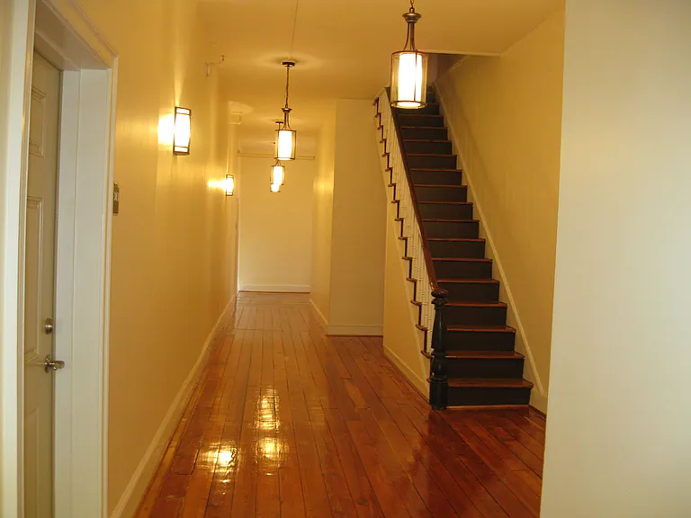 102 N Main St #302 — Photo 16