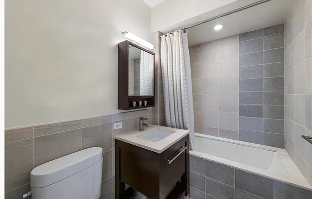 Rented by Compass | media 36