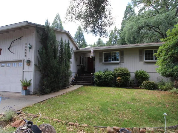 11633 Bluebird Ct, Auburn, CA 95602