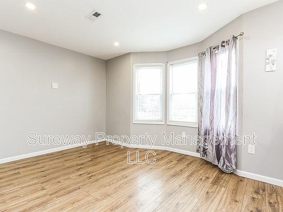 2nd image of 300 Darcy Ave #B