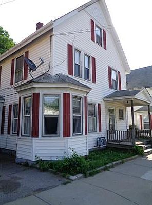 1st image of 110 Sandwich St #1