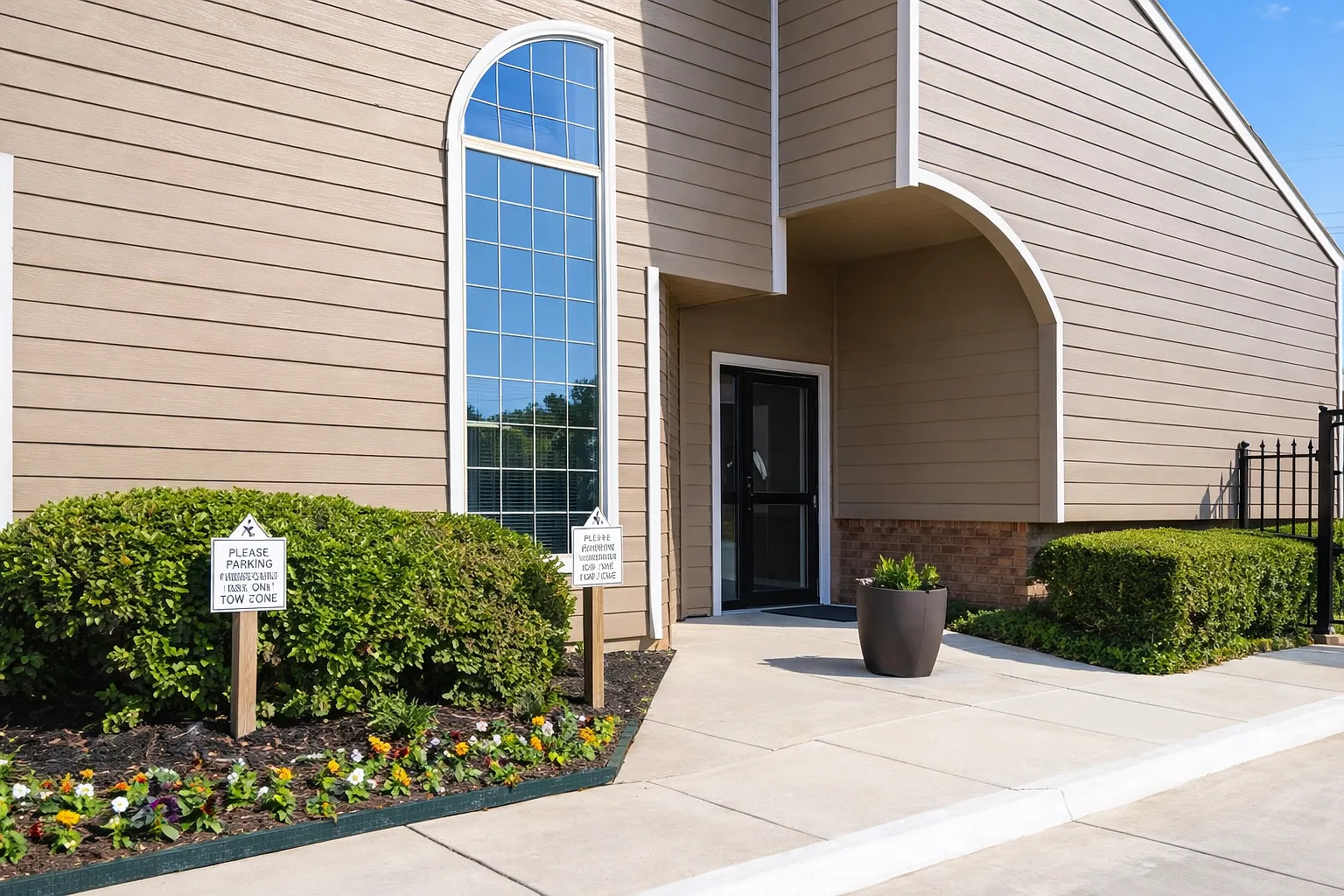 Trinity Trace — Photo 1