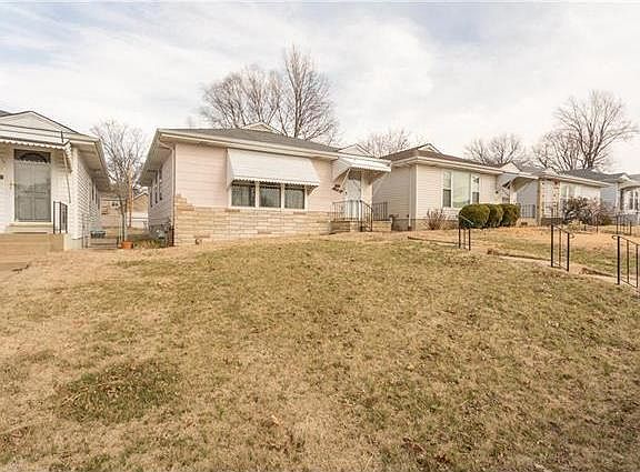 3rd image of 5731 Arthur Ave