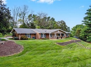 3 Greenbank Dr, Chesterfield, MO 63005