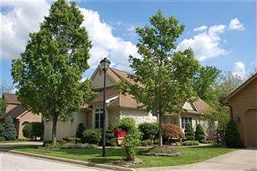 1st image of 140 N Fork Dr