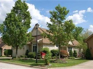 140 N Fork Dr, Chagrin Falls, OH 44022