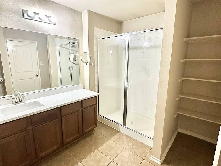 331 Elam Dr — Photo 18