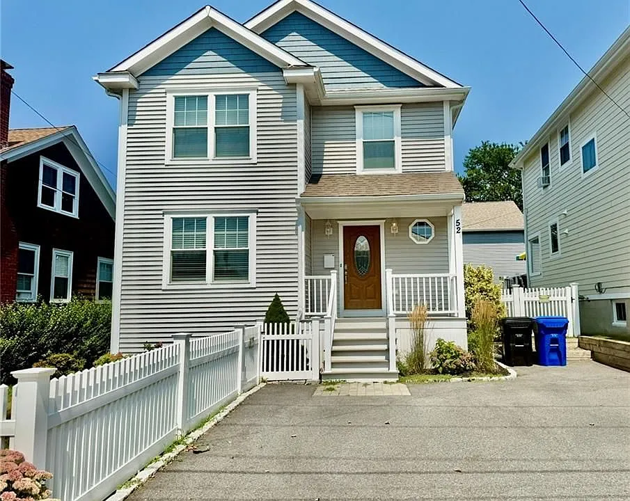 52 Bedlow Ave