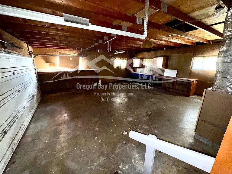 270 S Morrison St — Photo 15