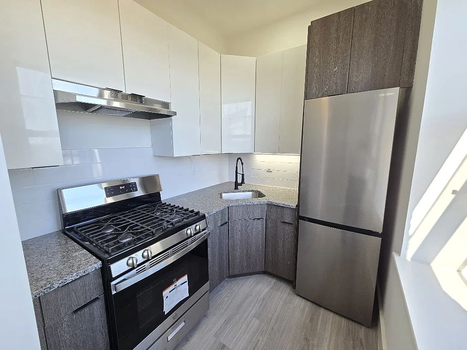 1st image of 540 Central Ave #502