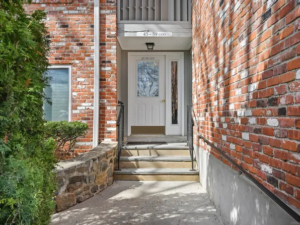 57 Southport Woods Drive #57, Fairfield, CT 06890