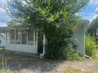 393 Spring St, Yukon, PA 15698