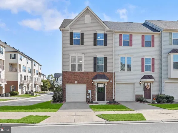 5825 Rochefort St, Ijamsville, MD 21754