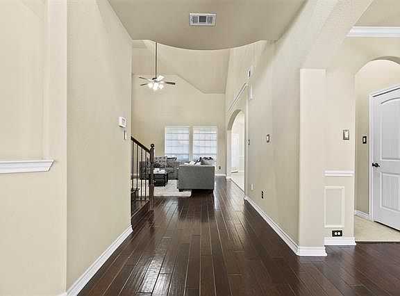 3rd image of 13273 Janet Dr