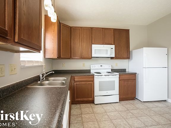 4th image of 17052 S Burntwood Way
