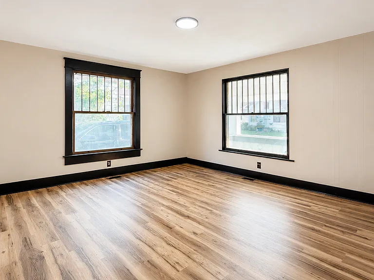 120 N Nebraska St — Photo 15