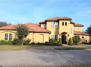 7021 Shinnecock Hills Dr, Fort Worth, TX 76132