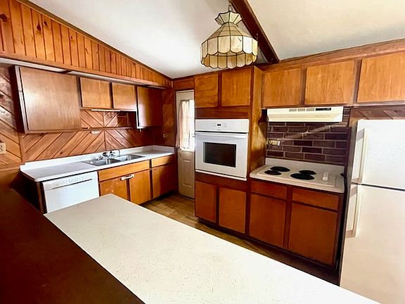 4th image of N7602 540th Street