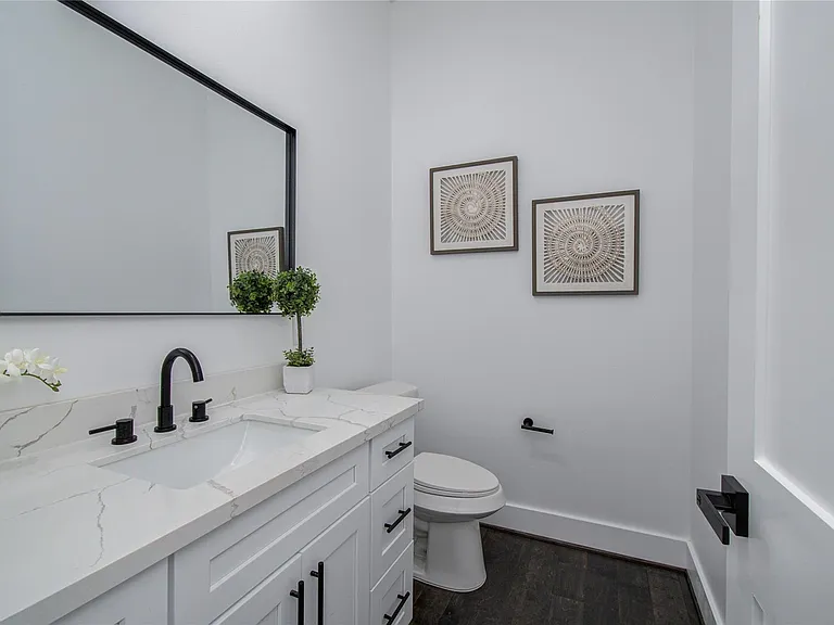 5024 Winnetka St #C — Photo 5