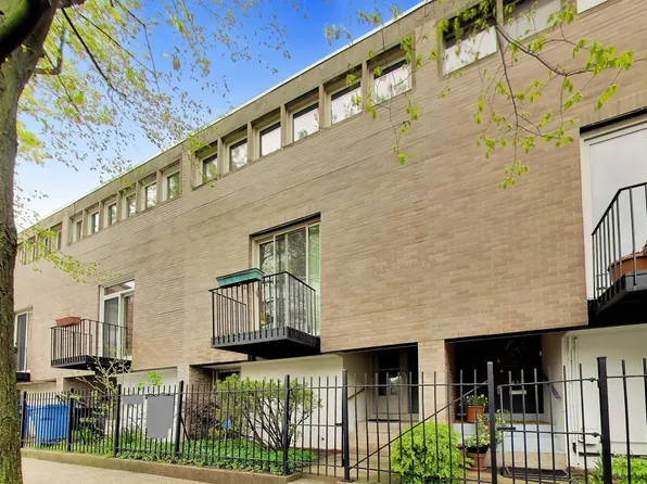 1456 E Park Pl, Chicago, IL 60637