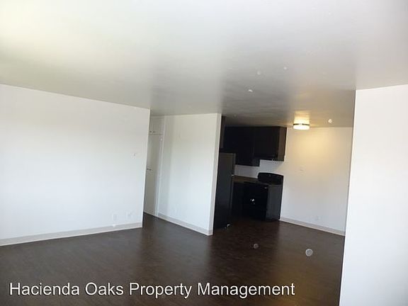 3rd image of 304 Sheila Ln APT 3