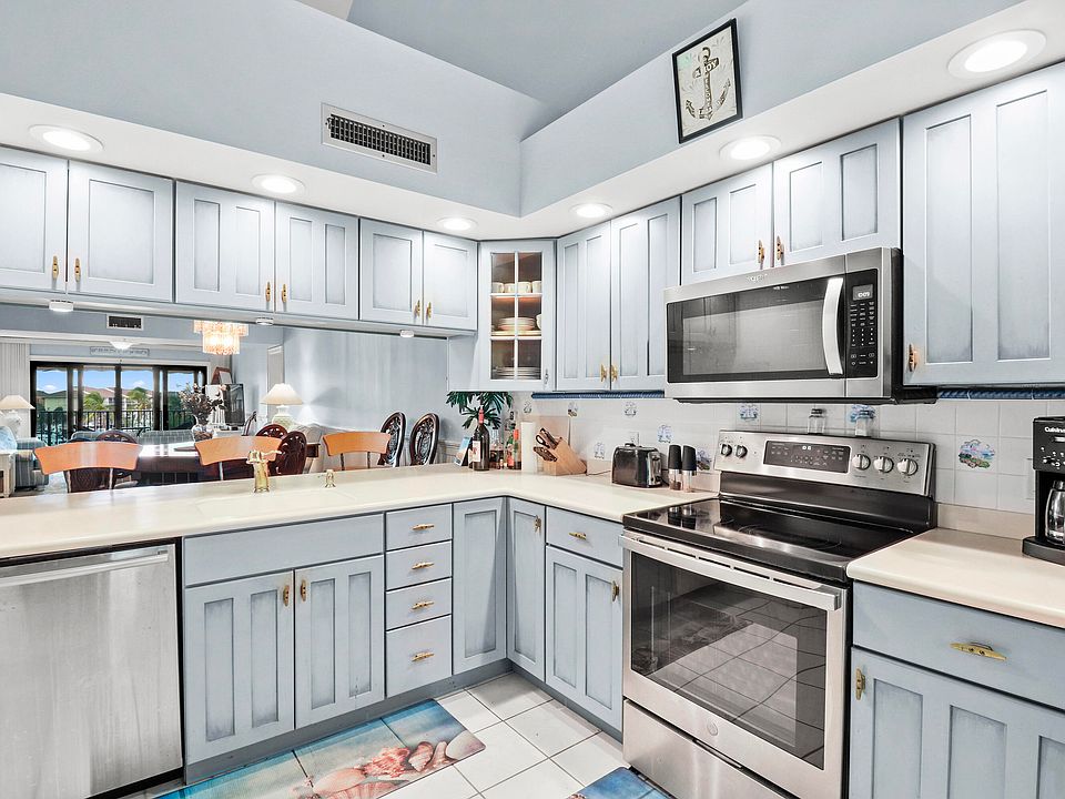 1st image of 901 Seafarer Circle #503