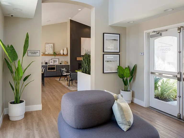 Lobby and coworking lounge
