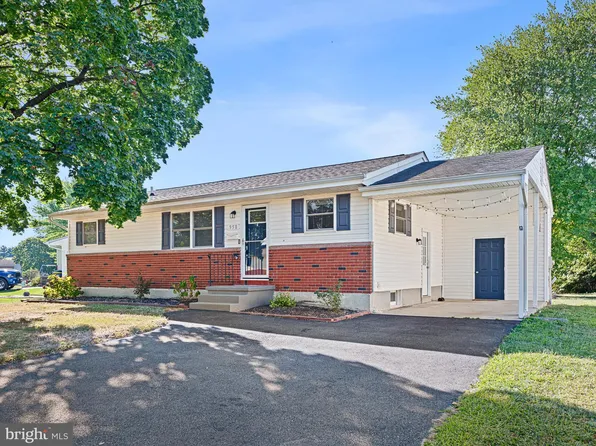 958 Buck Dr, Dover, DE 19901