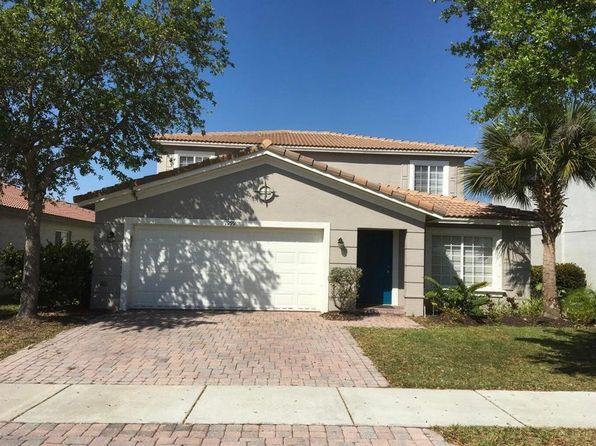 1999 SW Newport Isles Blvd