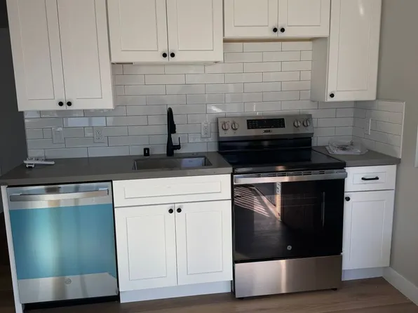 Grand at SoHay (Dixon FKA Foothill Townhomes), 29324 Dixon St #20, Hayward, CA 94544