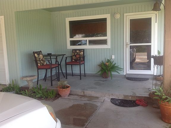 5th image of 76 Driftwood St