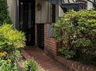 1449 Corcoran St NW APT 1, Washington, DC 20009