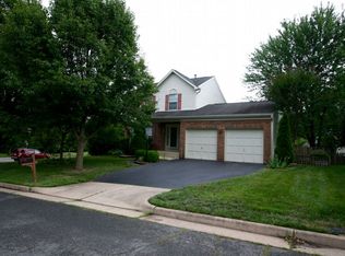 20712 Cross Timber Dr, Ashburn, VA 20147