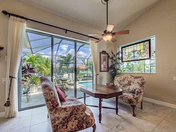 5th image of 2803 SW 38th Ter